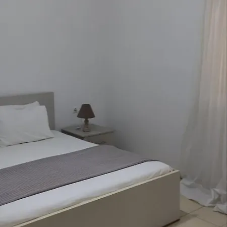 شقة Neoria ساراندا